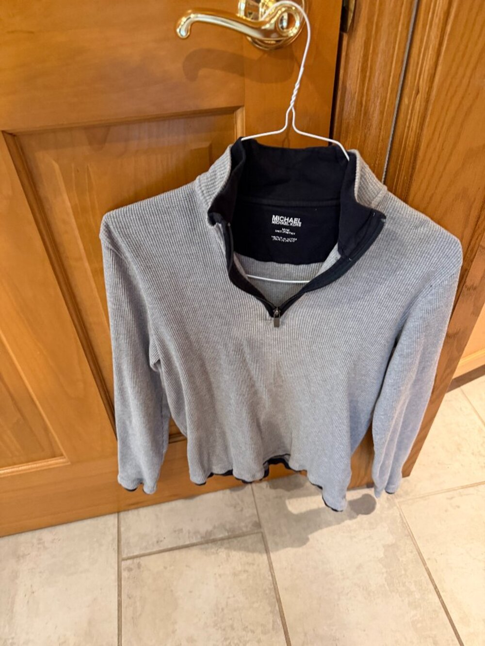 Michael Kors Pullover Long Sleeve TShirt Zip-Up Gray with Navy Blue Trim Medium